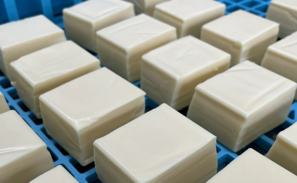 スモークチーズ（冷燻製）