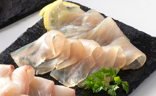 国産クロカジキを使用したスモークカジキ80g