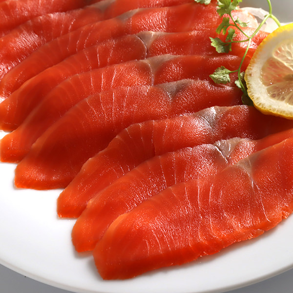 スモークサーモン（天然紅鮭）