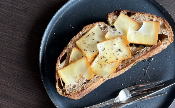 スモークチーズ-燻製2段仕込み-