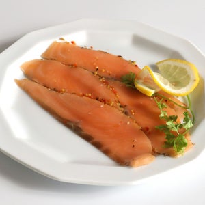 スモークサーモンパストラミ（40g）