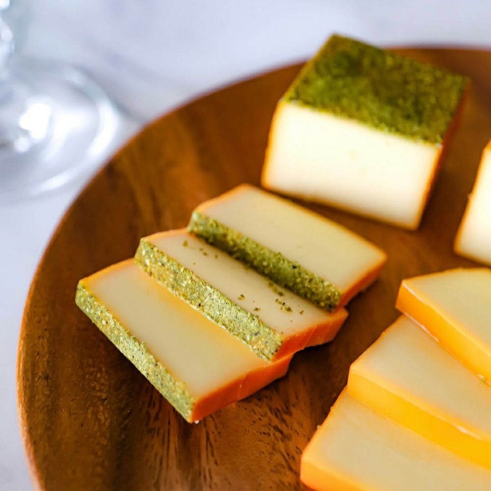 スモークチーズ-燻製2段仕込み-（山椒味）